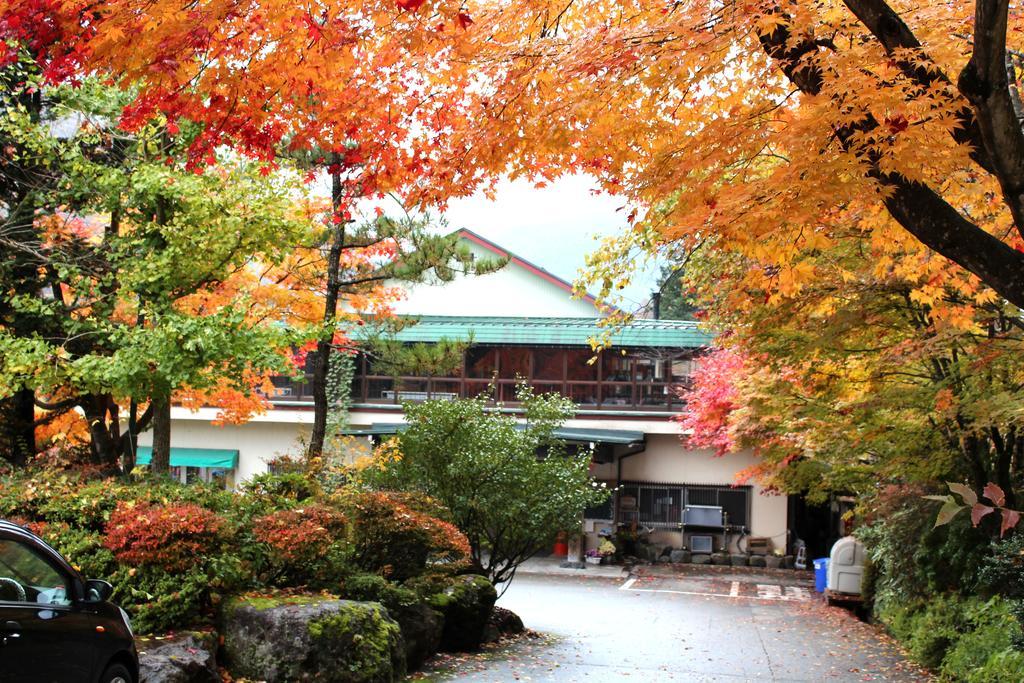 Suimeikan Karukaya Sanso Takayama  Exterior foto