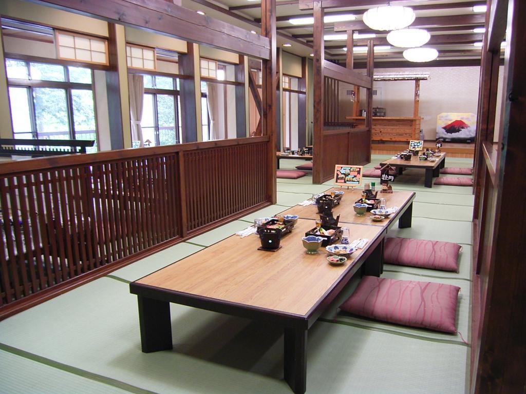 Suimeikan Karukaya Sanso Takayama  Exterior foto
