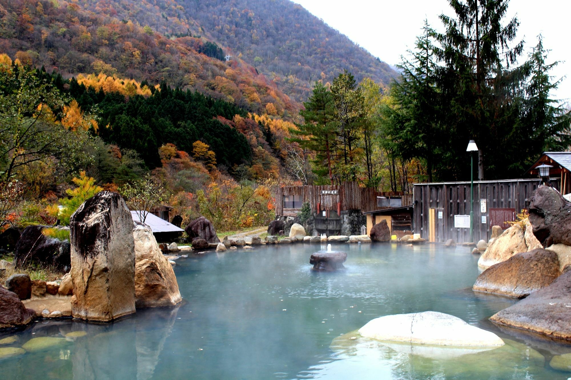 Suimeikan Karukaya Sanso Takayama  Exterior foto